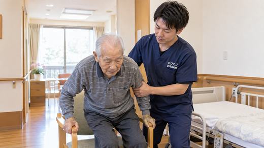 池田市で坐骨神経痛・腰から足の痛みにお悩みの方へ｜自宅で受けられる訪問鍼灸マッサージ